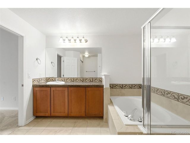 854 Ironspur Ct, Castle Rock, CO 80108