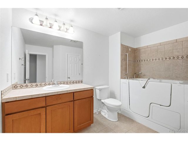 854 Ironspur Ct, Castle Rock, CO 80108