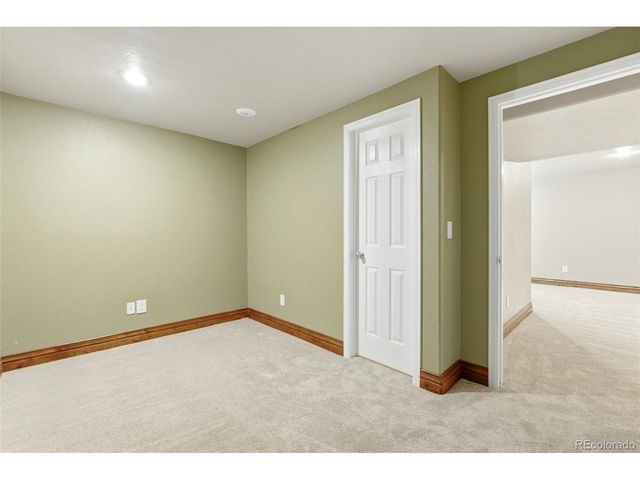 854 Ironspur Ct, Castle Rock, CO 80108