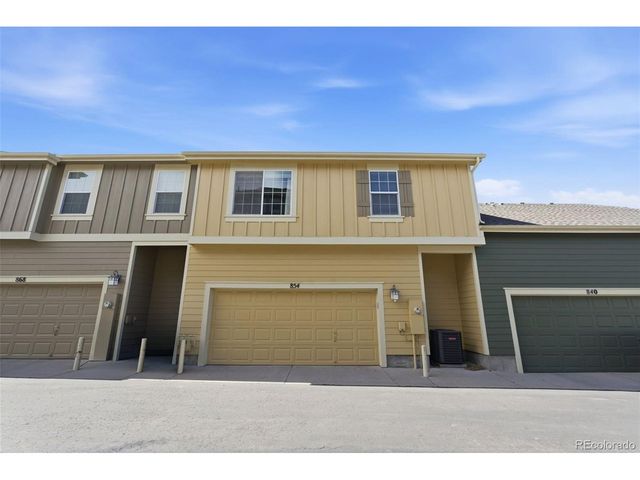 854 Ironspur Ct, Castle Rock, CO 80108
