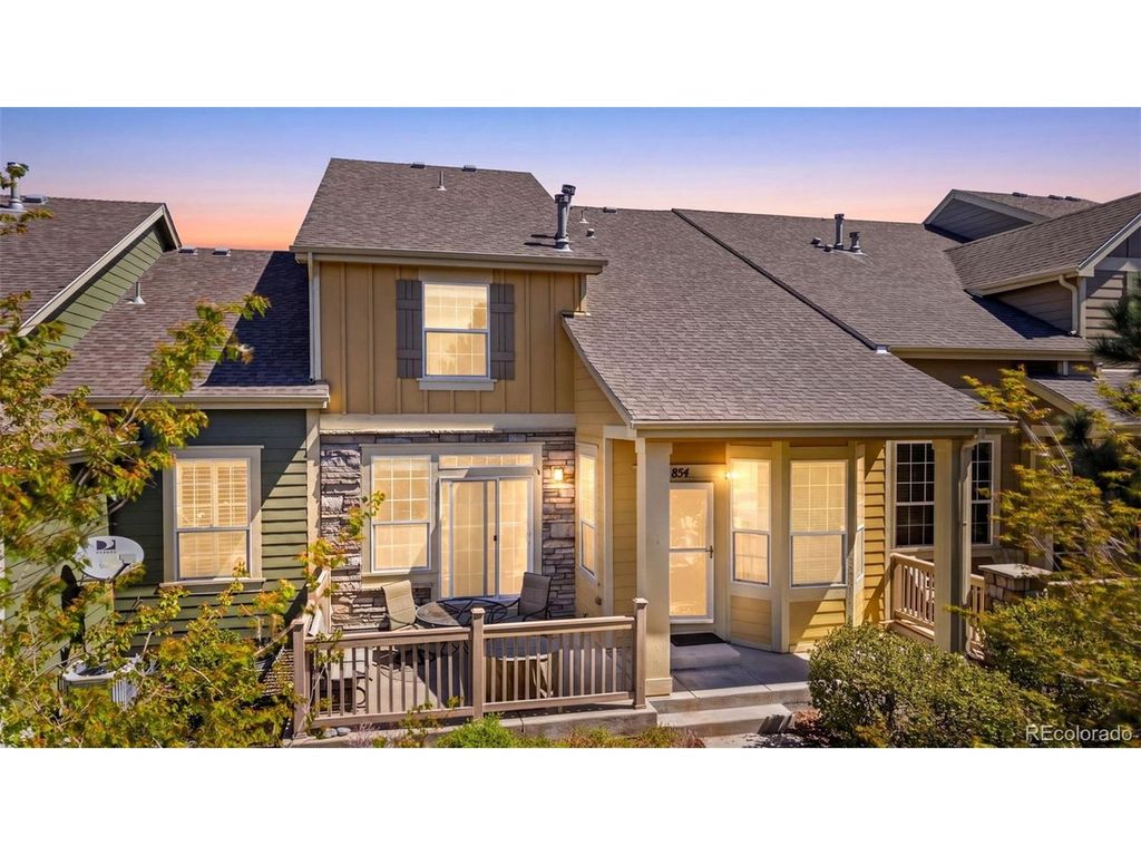 854 Ironspur Ct, Castle Rock, CO 80108