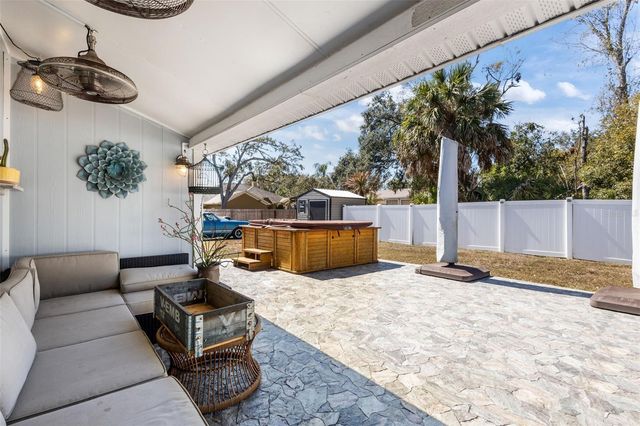 8821 VAN FLEET ROAD, Riverview, FL 33578