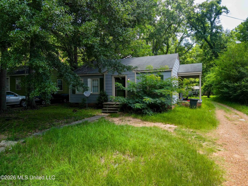 131 Carolyn Avenue, Jackson, MS 39209