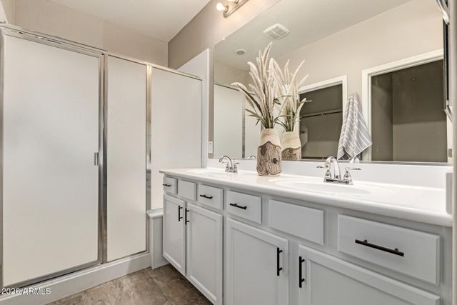 10061 E THATCHER Avenue, Mesa, AZ 85212