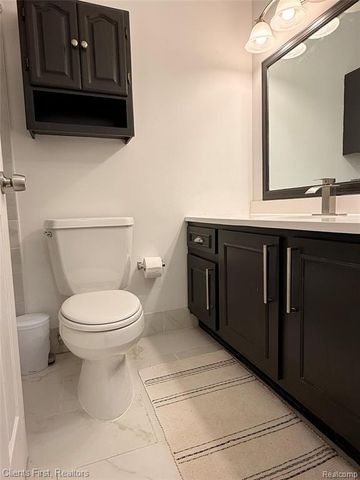 675 Randolph Street 206, Northville, MI 48167