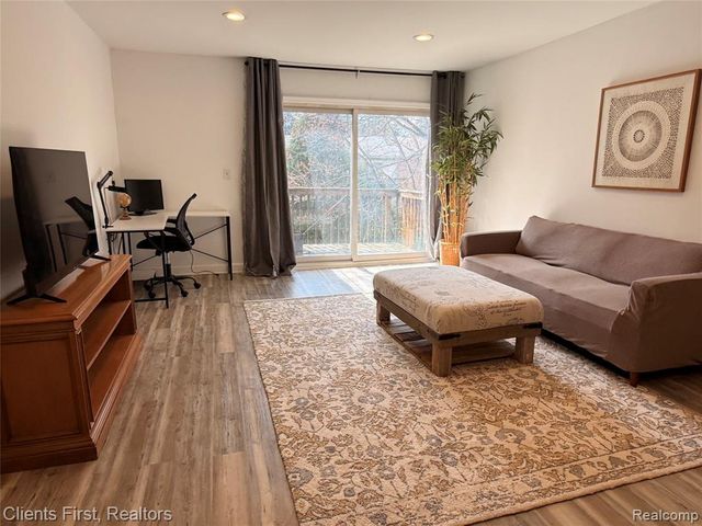 675 Randolph Street 206, Northville, MI 48167