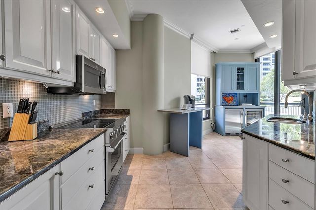 1241 GULF OF MEXICO DRIVE 109, Longboat Key, FL 34228