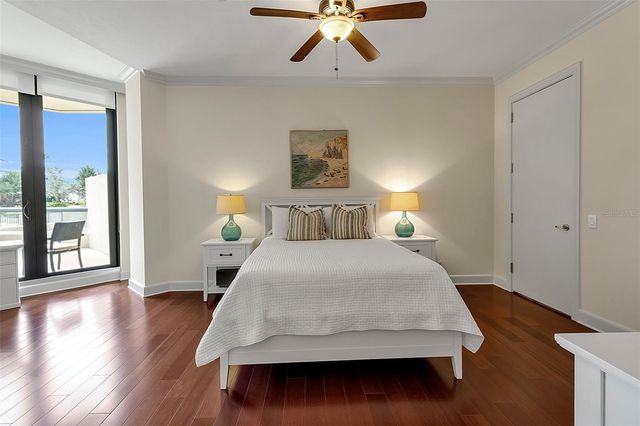 1241 GULF OF MEXICO DRIVE 109, Longboat Key, FL 34228