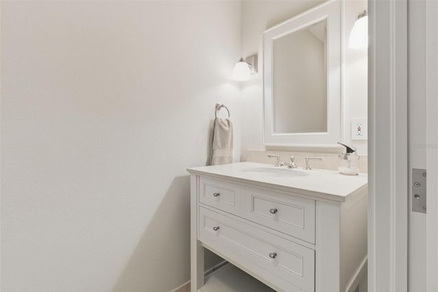 1241 GULF OF MEXICO DRIVE 109, Longboat Key, FL 34228