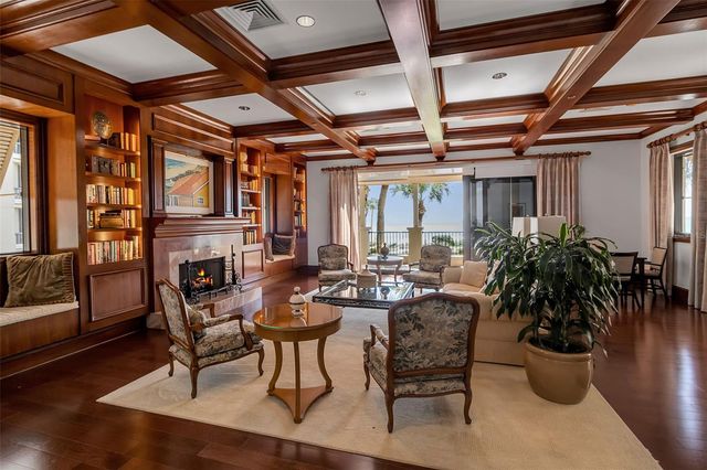 1241 GULF OF MEXICO DRIVE 109, Longboat Key, FL 34228