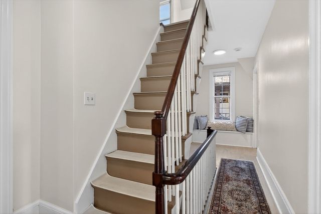 171A Lowell Ave A, Newton, MA 02460