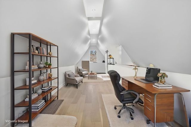 171A Lowell Ave A, Newton, MA 02460