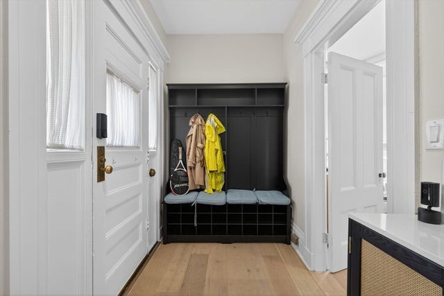 171A Lowell Ave A, Newton, MA 02460