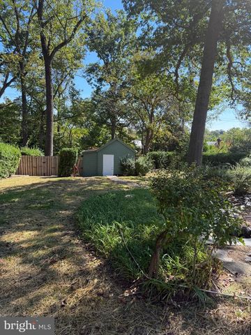 6205 29TH ST NW, Washington, DC 20015