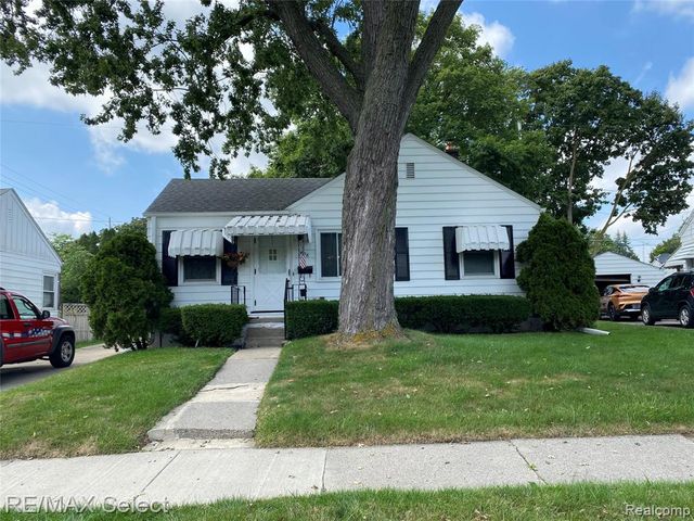 808 Mann Avenue, Flint, MI 48503