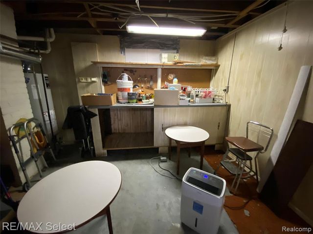 808 Mann Avenue, Flint, MI 48503