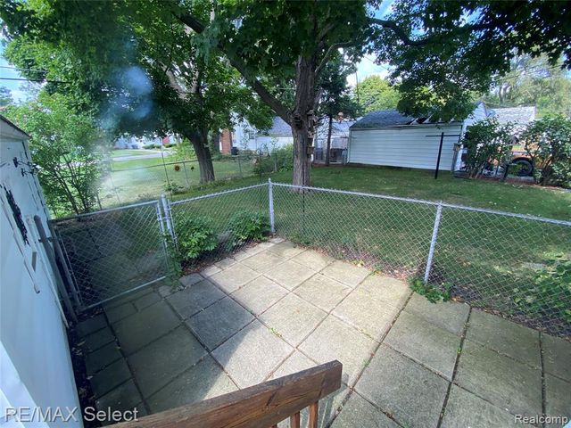 808 Mann Avenue, Flint, MI 48503