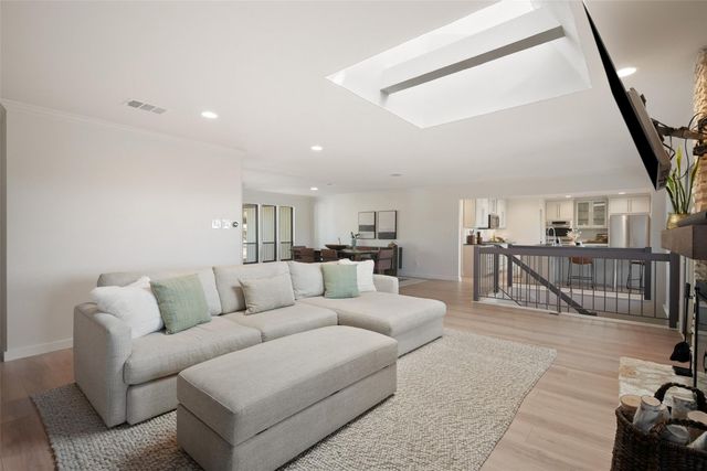 3707 Laurel Ledge LN, Austin, TX 78731