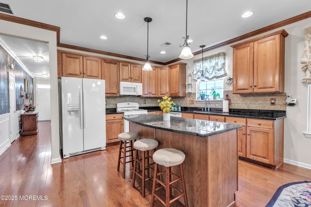 57 Chesterfield Drive, Jackson, NJ 08527