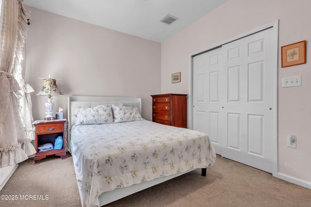 57 Chesterfield Drive, Jackson, NJ 08527