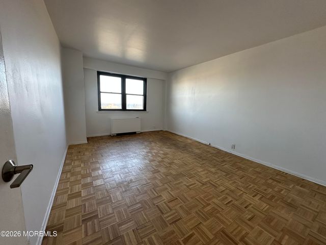 10 Ocean Boulevard 4C, Atlantic Highlands, NJ 07716
