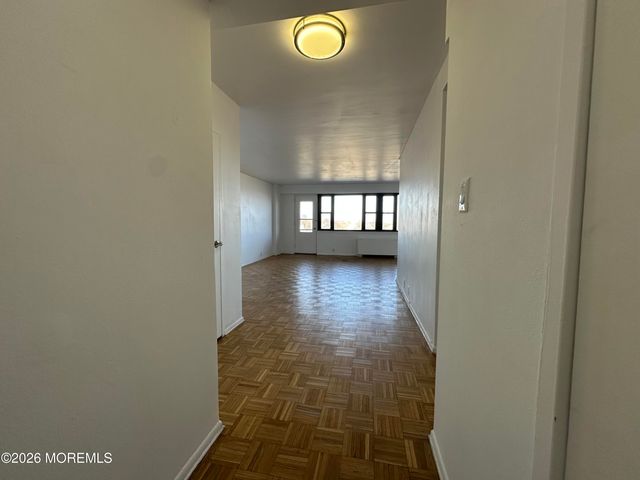 10 Ocean Boulevard 4C, Atlantic Highlands, NJ 07716