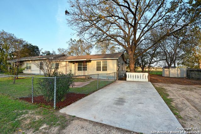 1401 Coco Ln Apt A, New Braunfels, TX 78130