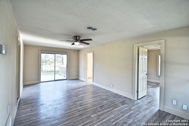 1401 Coco Ln Apt A, New Braunfels, TX 78130