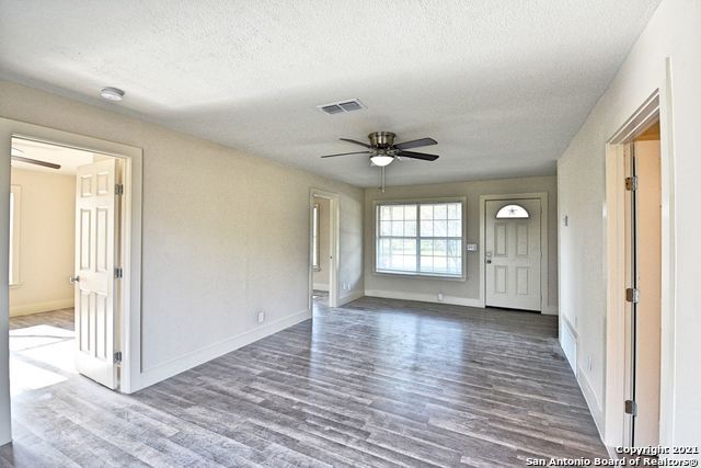 1401 Coco Ln Apt A, New Braunfels, TX 78130