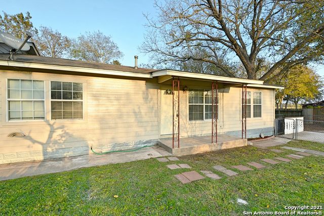 1401 Coco Ln Apt A, New Braunfels, TX 78130