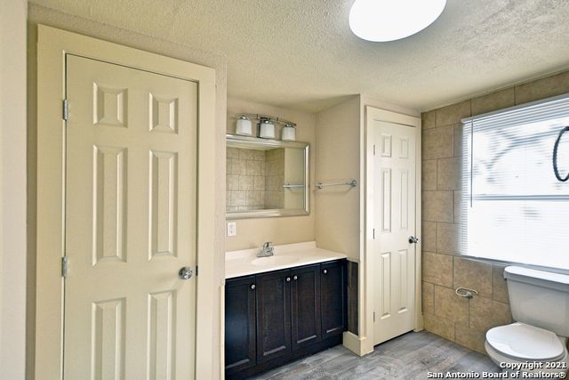 1401 Coco Ln Apt A, New Braunfels, TX 78130