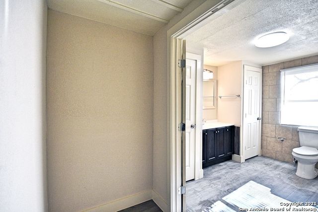 1401 Coco Ln Apt A, New Braunfels, TX 78130