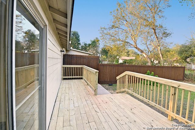 1401 Coco Ln Apt A, New Braunfels, TX 78130