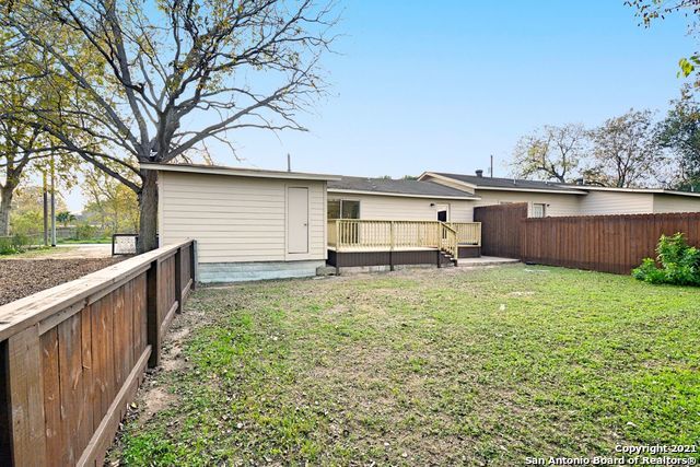 1401 Coco Ln Apt A, New Braunfels, TX 78130