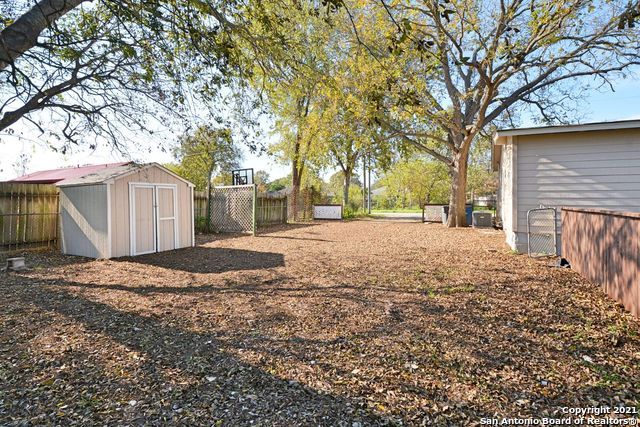 1401 Coco Ln Apt A, New Braunfels, TX 78130