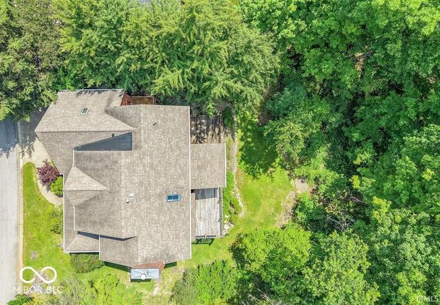 9982 S Saint Andrews, Bloomington, IN 47401