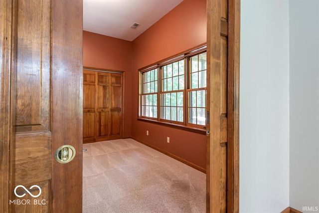 9982 S Saint Andrews, Bloomington, IN 47401