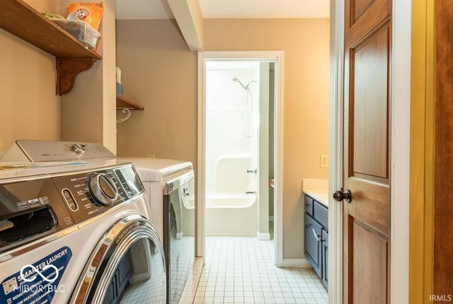 9982 S Saint Andrews, Bloomington, IN 47401