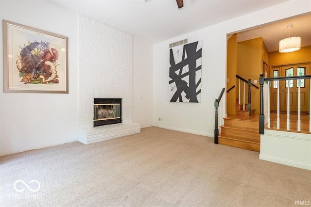 9982 S Saint Andrews, Bloomington, IN 47401