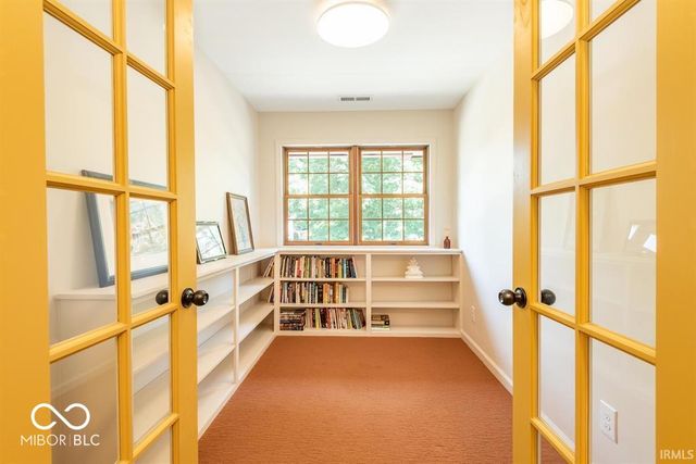 9982 S Saint Andrews, Bloomington, IN 47401
