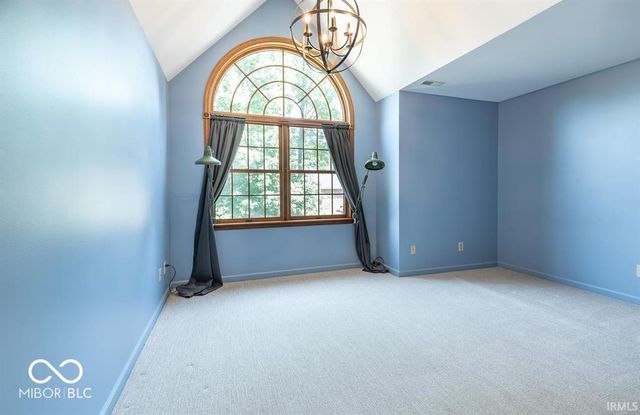 9982 S Saint Andrews, Bloomington, IN 47401