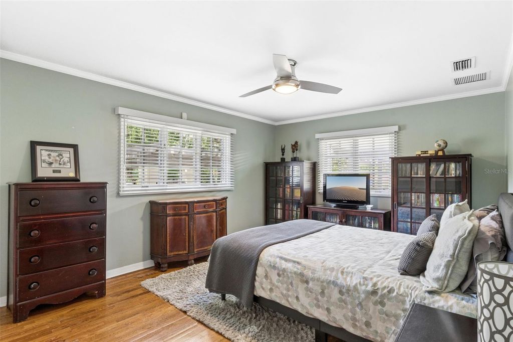 Image 46 of property listing at 1629 HEMPEL AVENUE, Windermere, FL 34786
