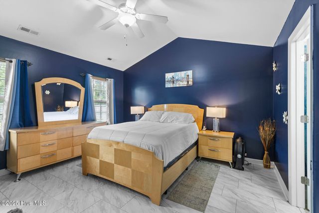 250 Rowland Drive, Richlands, NC 28574