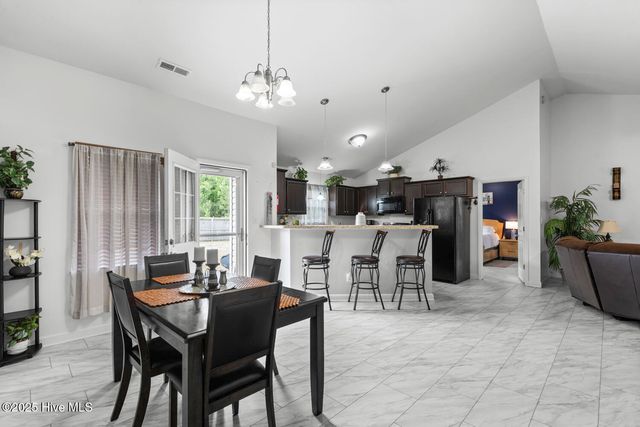 250 Rowland Drive, Richlands, NC 28574