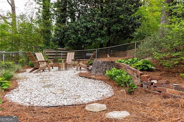 1295 Lindenwood Lane NE, Brookhaven, GA 30319