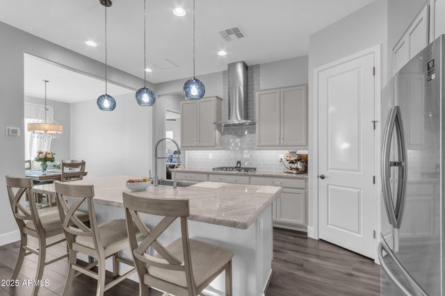 17893 W AMBERWOOD Drive, Goodyear, AZ 85338