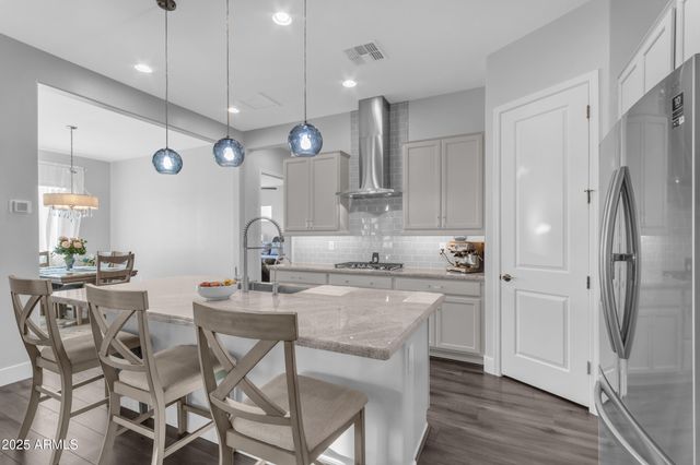 17893 W AMBERWOOD Drive, Goodyear, AZ 85338