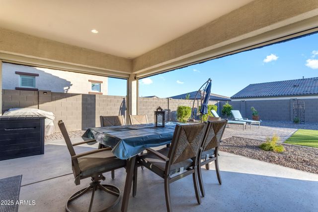 17893 W AMBERWOOD Drive, Goodyear, AZ 85338