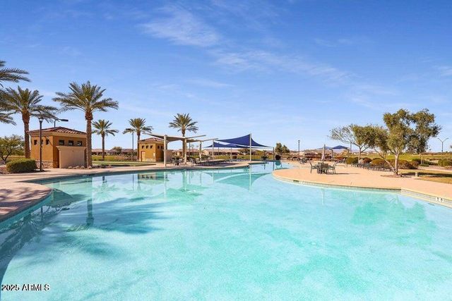 17893 W AMBERWOOD Drive, Goodyear, AZ 85338