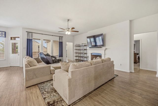 312 Honey Brook Lane, Aledo, TX 76008